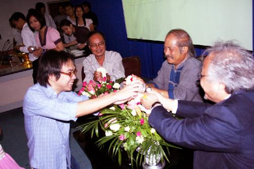 พิธีรดน้ำดำหัวเนื่องในวันสงกรานต์ 2551