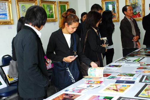 สถาบันเทคโนโลยีพระจอมเกล้าเจ้าคุณทหารลาดกระบัง ศึกษาดูงาน