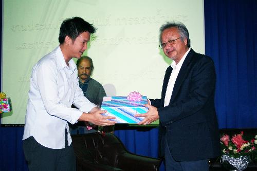 พิธีรดน้ำดำหัวเนื่องในวันสงกรานต์ 2551