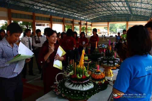 ลอยกระทงพระประทีป ย้อนอดีตวิถีไทย