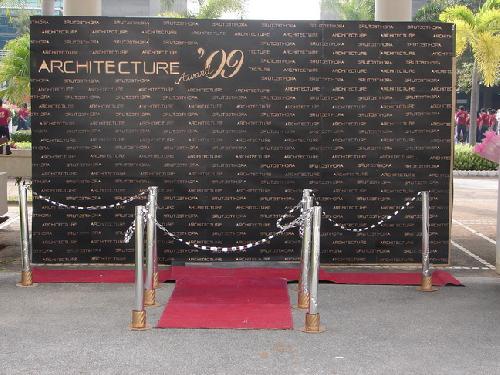 รับปริญญา 2551