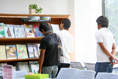 ม.ราชภัฏสุราษฎร์ธานีดูงาน