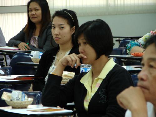 ดูงานการบริหารจัดการสำนักงาน ม.แม่โจ้ จ.เชียงใหม่