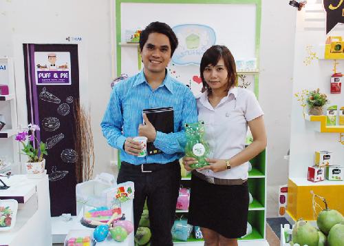 โครงการนิทรรศการศิลปกรรม ครั้งที่ 8 (Design Land)