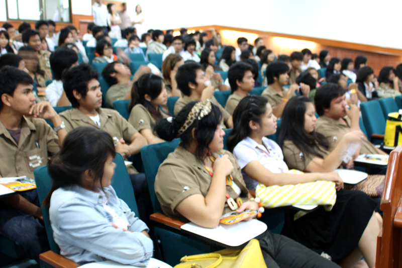 ประกวดออกแบบรองเท้าลำลองแอ๊ดด้า ปีที่ 4