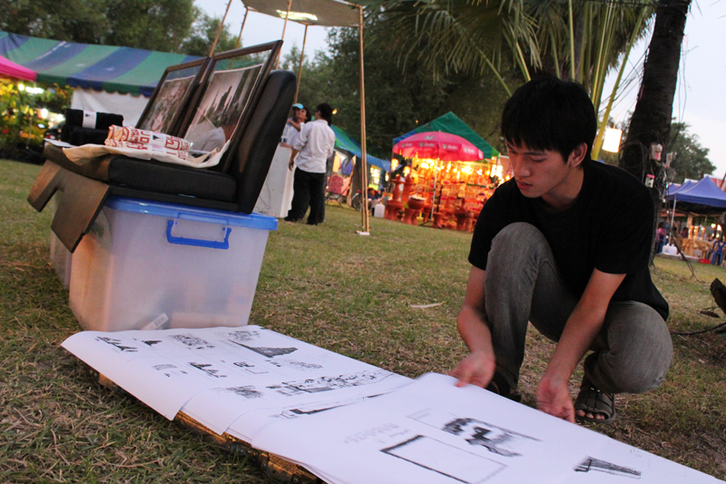 ร่วมจัดนิทรรศการงานประเพณีลอยกระทง เผ่าเทียน เล่นไฟ จ.สุโขทัย