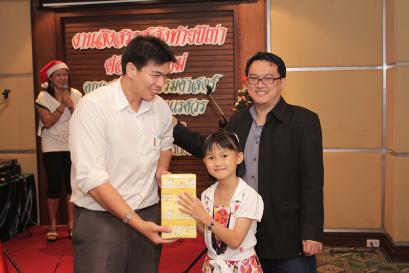 งานเลี้ยงสังสรรค์ปีใหม่คณะฯ