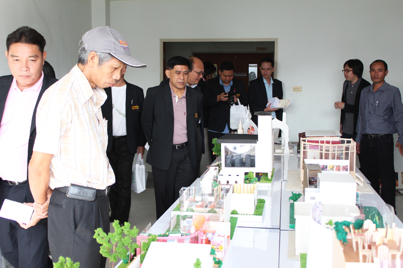 ม.ราชภัฎสงขลา ดูงานภาควิชาศิลปะและการออกแบบ