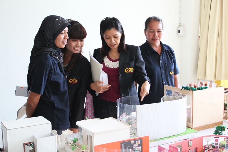 ม.ราชภัฎสงขลา ดูงานภาควิชาศิลปะและการออกแบบ