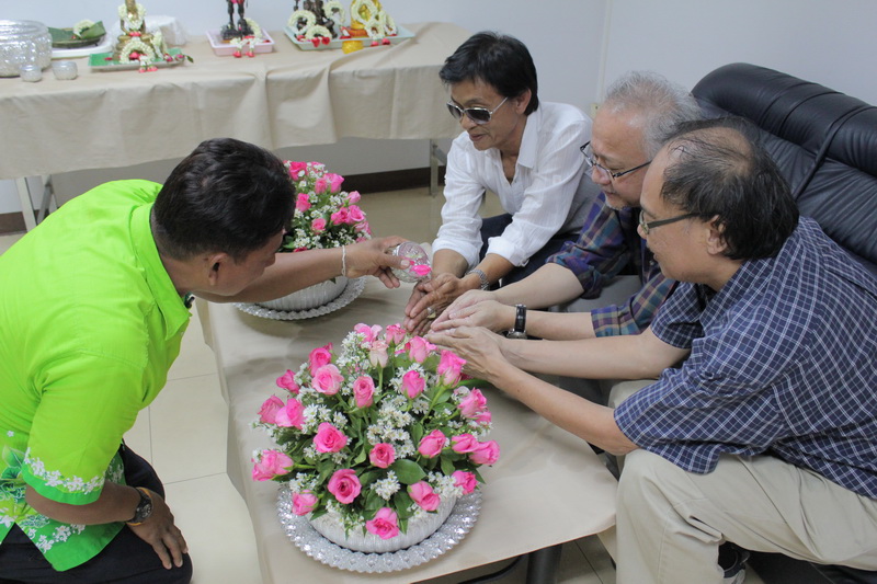 สงกรานต์คณะฯ 2554