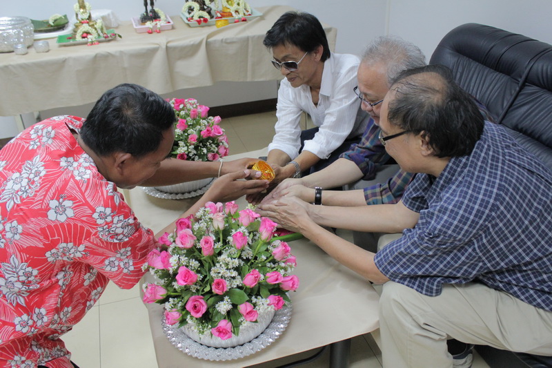 สงกรานต์คณะฯ 2554