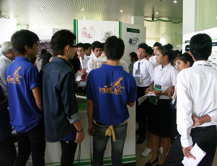Open House 2011...ผลิดอก ออกผล