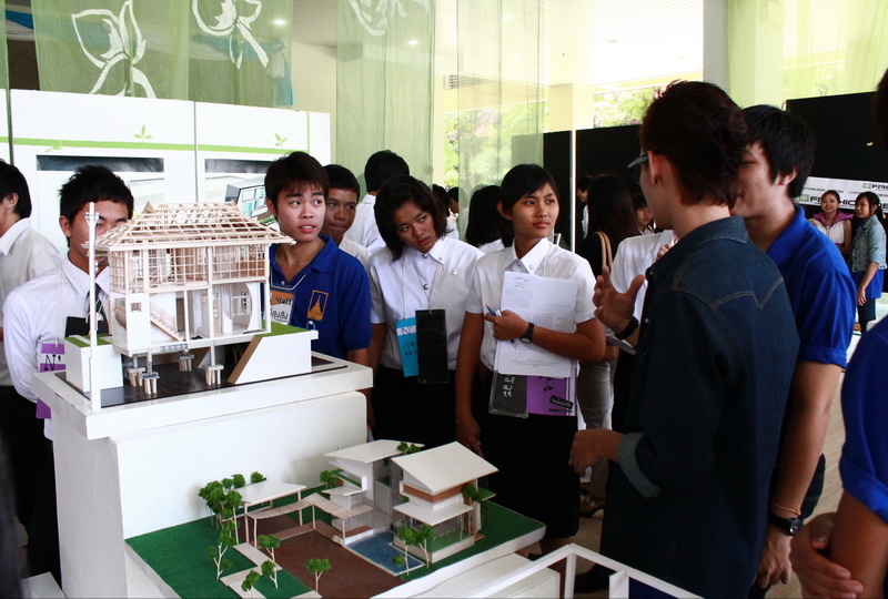 Open House 2011...ผลิดอก ออกผล