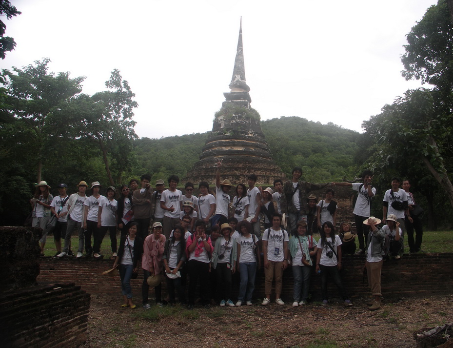โครงการทัศนศึกษา ในรายวิชาประวัติศาสตร์สถาปัตยกรรม 701222 ประจำปีการศึกษา 2554 ระหว่างวันที่ 29 - 31 กรกฎาคม 2554