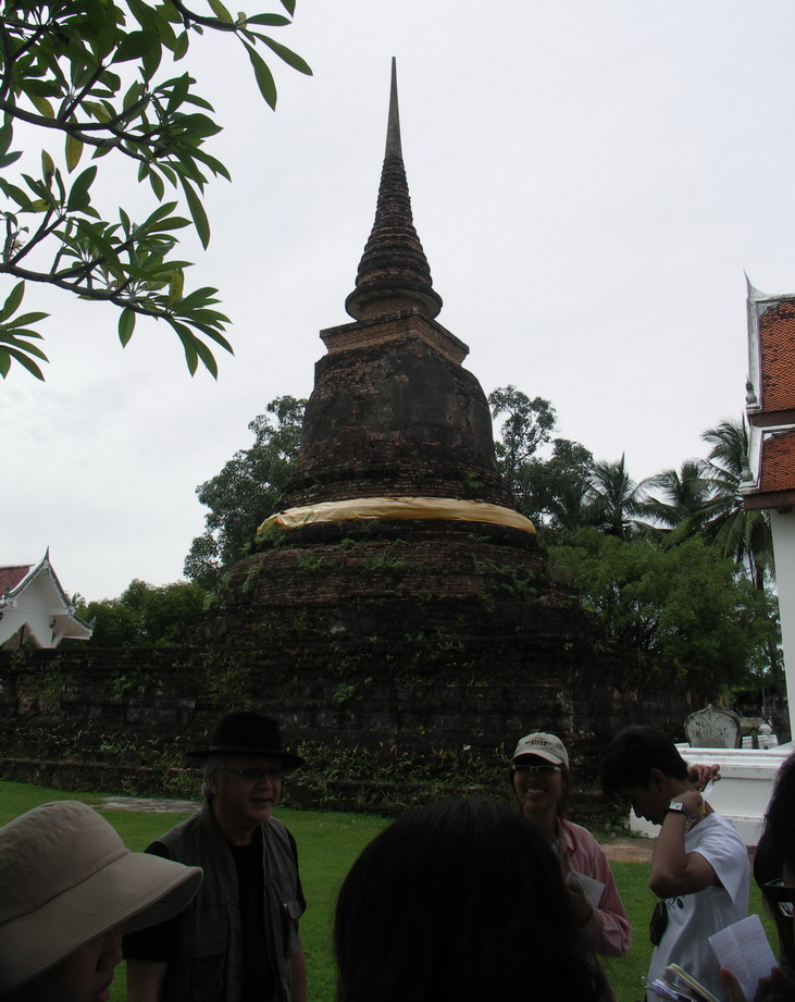 โครงการทัศนศึกษา ในรายวิชาประวัติศาสตร์สถาปัตยกรรม 701222 ประจำปีการศึกษา 2554 ระหว่างวันที่ 29 - 31 กรกฎาคม 2554