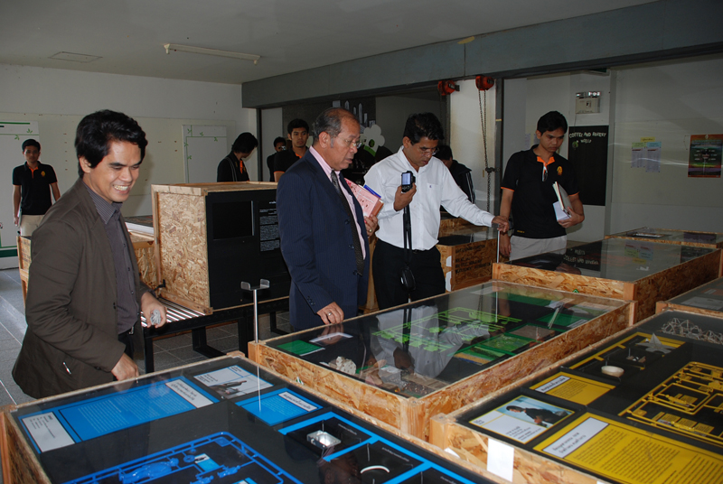 สถาบันเทคโนโลยีพระจอมเกล้าเจ้าคุณทหารลาดกระบัง ศึกษาดูงาน