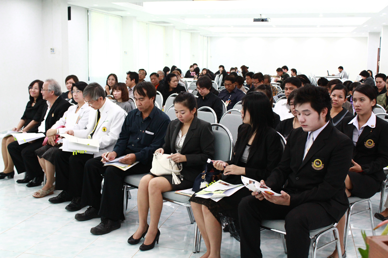 แถลงข่าวประจำเดือนสิงหาคม 2554
