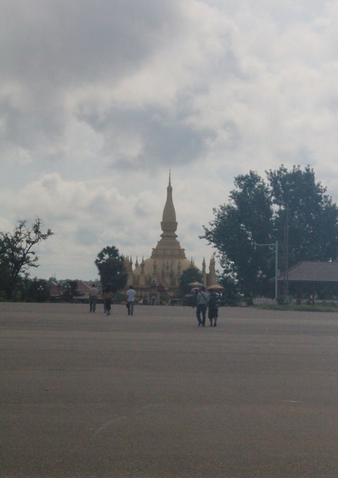 คณะฯ ลงนามความร่วมมือทางวิชาการกับมหวิทยาลัยแห่งชาติลาว
