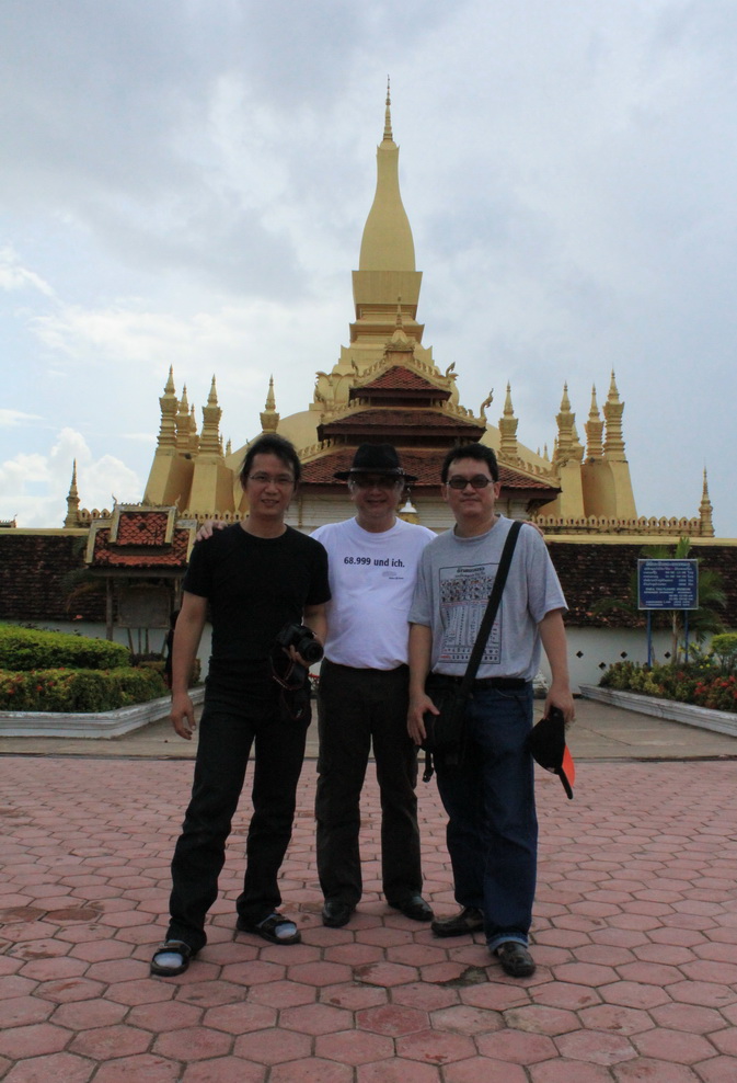 คณะฯ ลงนามความร่วมมือทางวิชาการกับมหวิทยาลัยแห่งชาติลาว