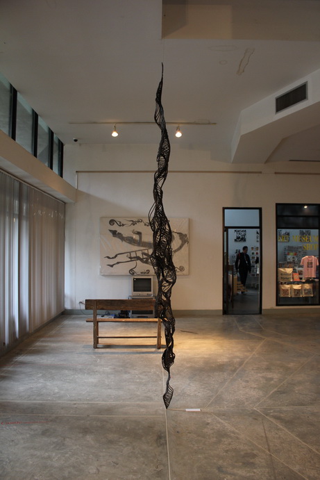 เข้าร่วมประชุมสัมมนาวิชาการศิลปะของ ในหัวข้อ "บทบาทศิลปะร่วมสมัยในประชาอาเซียน"