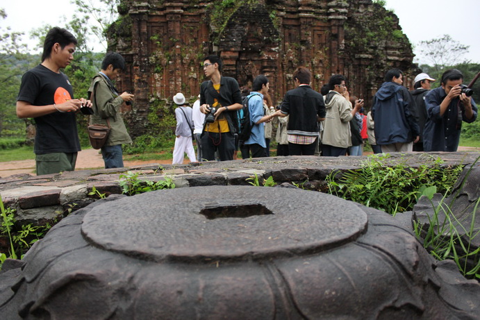 โครงการทัศนศึกษา ณ แขวงสะหวันนะเขต สปป.ลาว และเมืองเว้ ดานัง ฮอยอัน สาธารณรัฐสังคมนิยมเวียดนาม