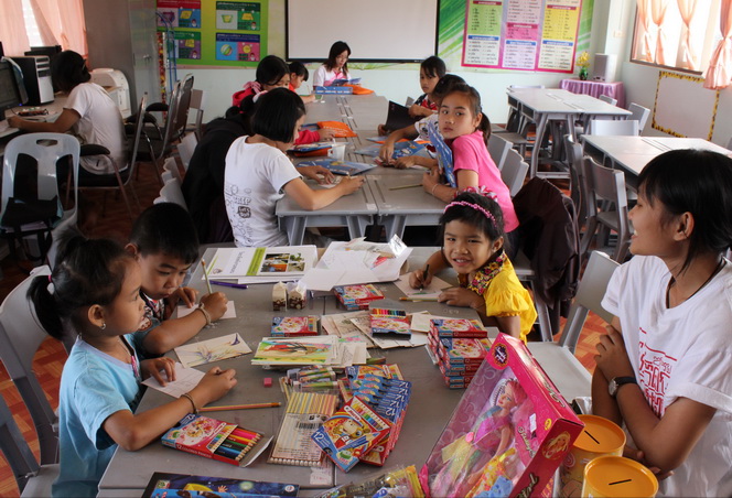 โครงการออกหน่วยบริการวิชาการเคลื่อนที่ มหาวิทยาลัยนเรศวร ประจำปีงบประมาณ 2555