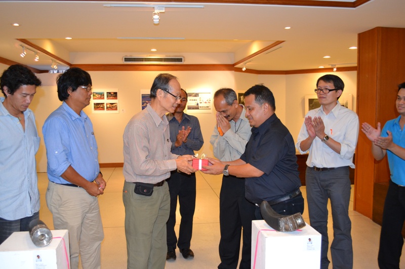 โครงการจัดการความรู้เพื่อพัฒนาบุคลากรสู่องค์กรแห่งการเรียนรู้