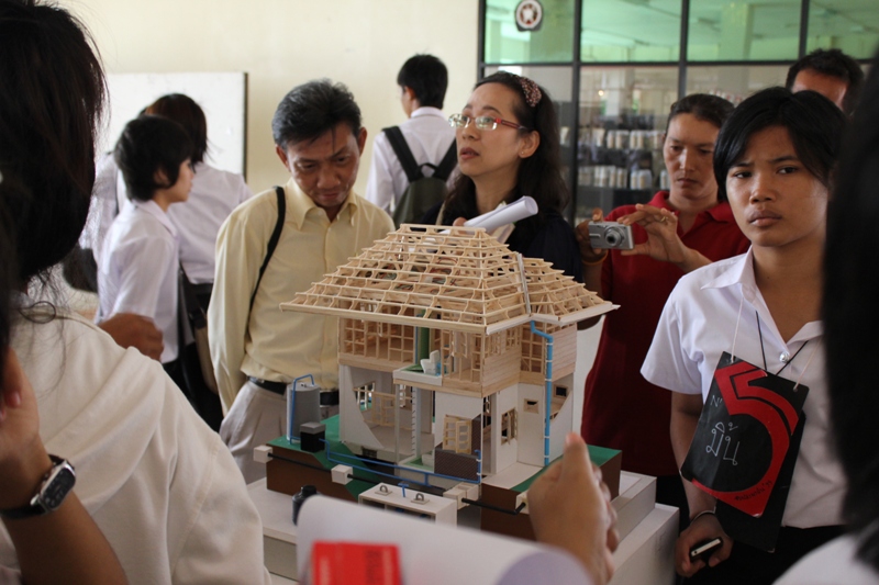 โครงการ Open house 2012