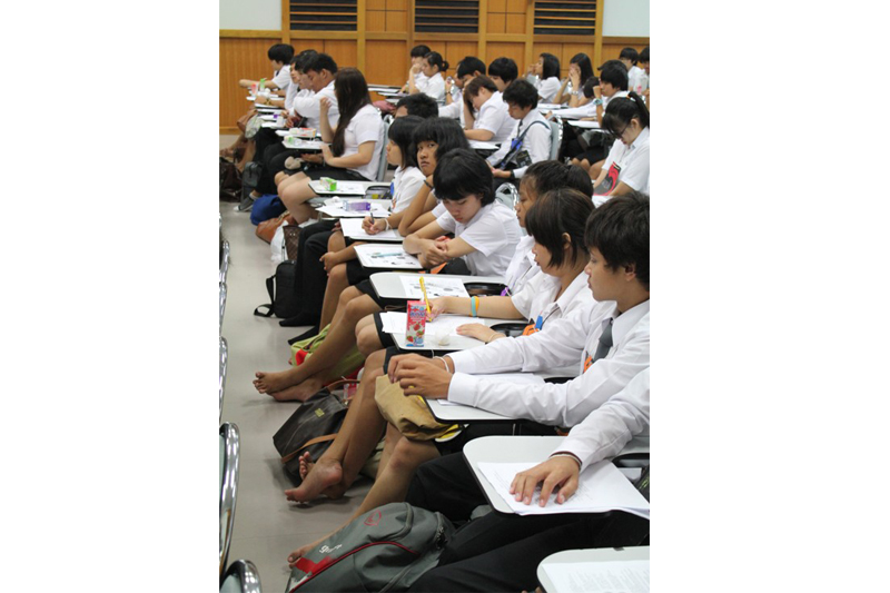 โครงการปฐมนิเทศนิสิตใหม่และพบผู้ปกครอง ประจำปีการศึกษา 2555