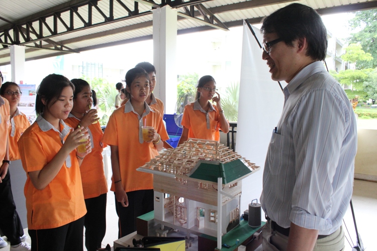 กิจกรรมแนะแนวการศึกษาต่อในระดับอุดมศึกษา  ณ โรงเรียนมัธยมสาธิตมหาวิทยาลัยนเรศวร 