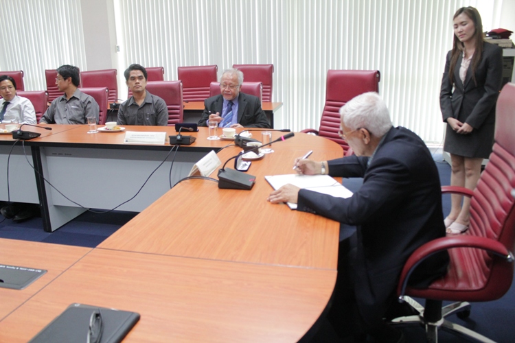 ร่วมลงนามบันทึกข้อตกลงความร่วมมือทางวิชาการ (MOU) ร่วมกับ คณะสถาปัตยกรรมศาสตร์ ม.รังสิต