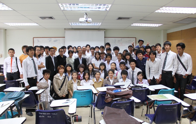 โครงการศึกษาแลกเปลี่ยนทางวิชาการ ระหว่างคณะสถาปัตยกรรมศาสตร์ มหาวิทยาลัยนเรศวร กับคณะสถาปัตยกรรมศาสตร์ มหาวิทยาลัยแห่งชาติลาว