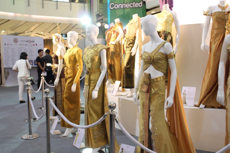 อาภรณ์ นิทรรศการชุดประจำชาตินางงามไทย