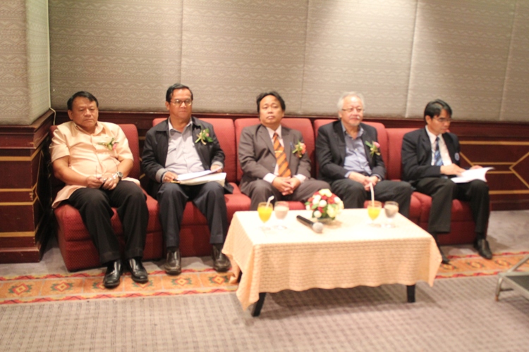 ร่วมประชุมวิชาการระดับชาติ " เรื่อง ศิลปกรรม วัฒนธรรมและการออกแบบ ครั้งที่ 1"