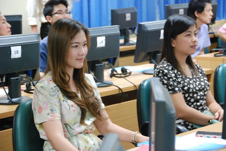 เข้าร่วมอบรมวิธีการใช้ " Google Apps for Education " 