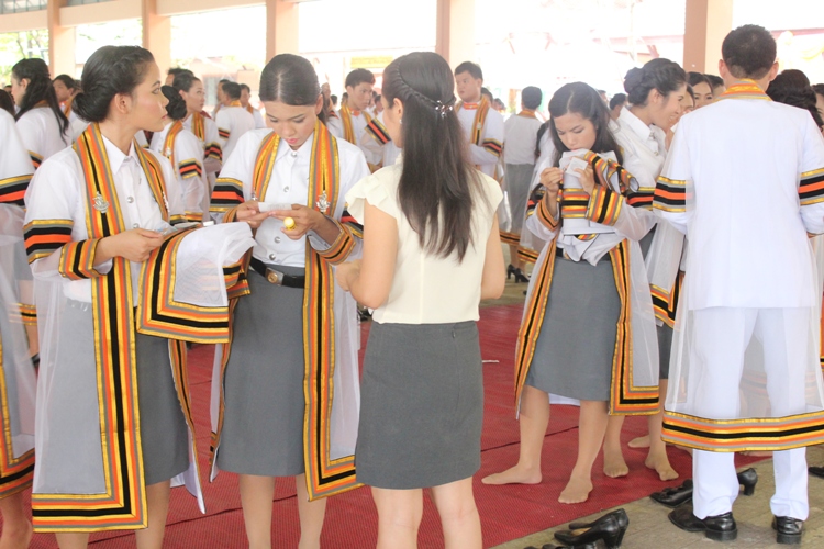 พิธีรับพระราชทานปริญญาบัตร ประจำปีการศึกษา 2554