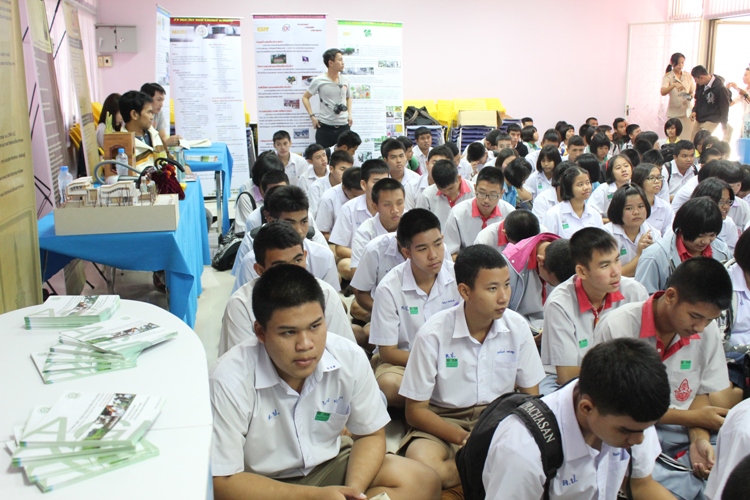 เข้าร่วม มน.แนะแนวสัญจร ณ โรงเรียนเครือข่าย จังหวัดนครสวรรค์