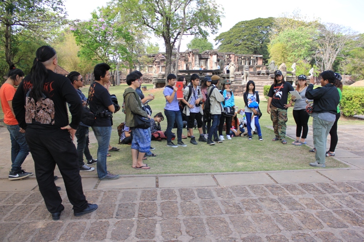 โครงการทัศนศึกษา และฝึกปฏิบัติงานนอกสถานที่ ณ ปราสาทหินถิ่นอีสานใต้