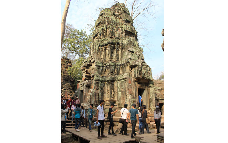 โครงการทัศนศึกษาศิลปสถาปัตยกรรมเขมร 