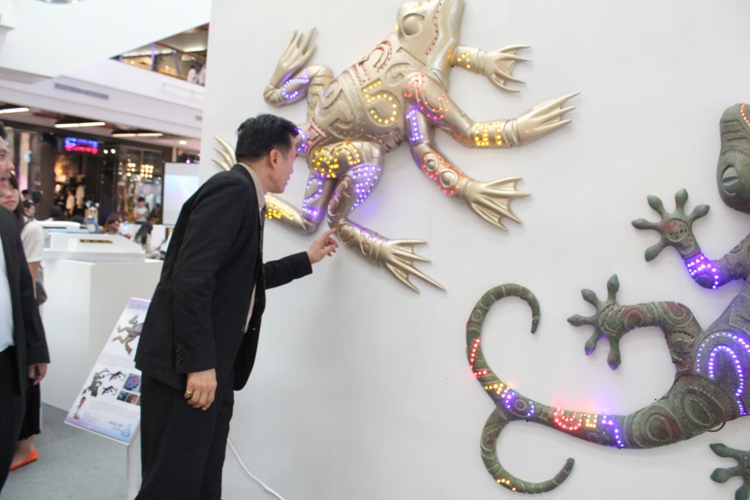 โครงการนิทรรศการศิลปกรรมครั้งที่ 11