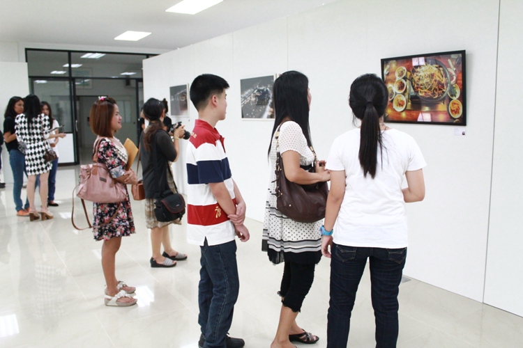 นิทรรศการภาพถ่าย " Remember of Korea"