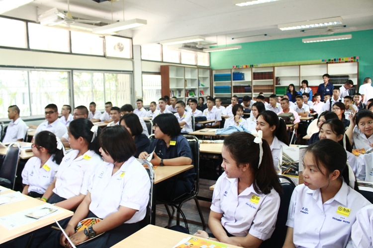  มน.แนะแนวสัญจร ณ โรงเรียนเครือข่าย (ระยะที่ 2) โรงเรียนอุตรดิตถ์ โรงเรียนอุตรดิตถ์ดรุณีและโรงเรียนเตรียมอุดมศึกษาน้อมเกล้าอุตรดิตถ์ จังหวัดอุตรดิตถ์