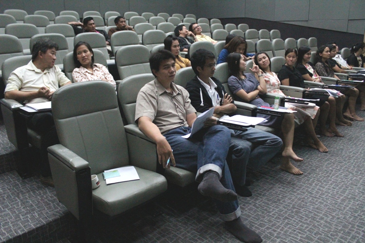 โครงการจัดการและพัฒนาองค์ความรู้บุคลากรสำนักงานเลขานุการคณะฯ