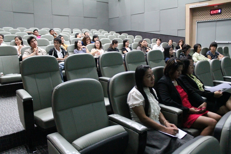 โครงการจัดการและพัฒนาองค์ความรู้บุคลากรสำนักงานเลขานุการคณะฯ