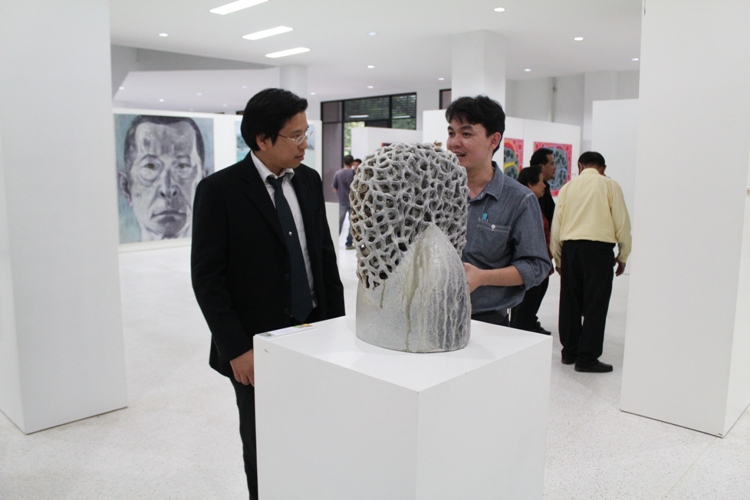 พิธีเปิดนิทรรศการ แลกเปลี่ยนศิลปกรรมไทย-เวียด