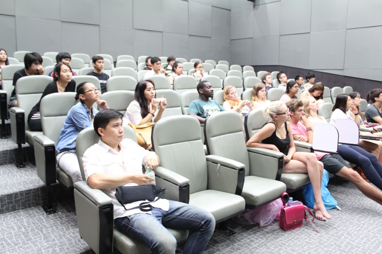 โครงการผนังศิลป์ถาปัตย์ 