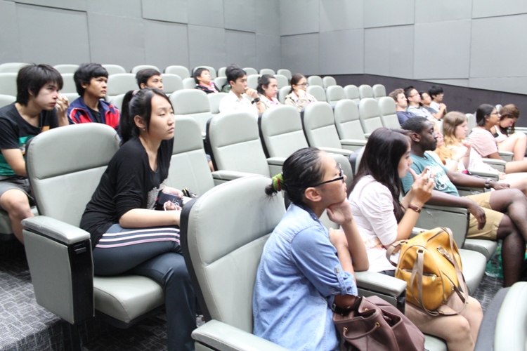 โครงการผนังศิลป์ถาปัตย์ 
