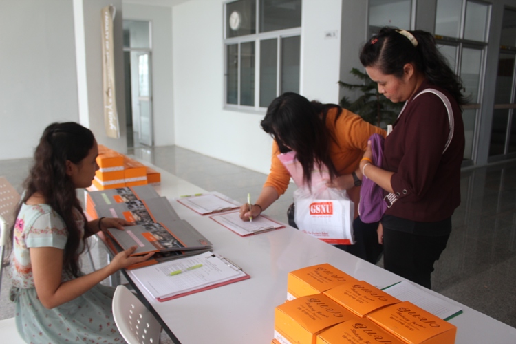 โครงการ ปฐมนิเทศนิสิตระดับบัณฑิตศึกษา ประจำปีการศึกษา 2556 