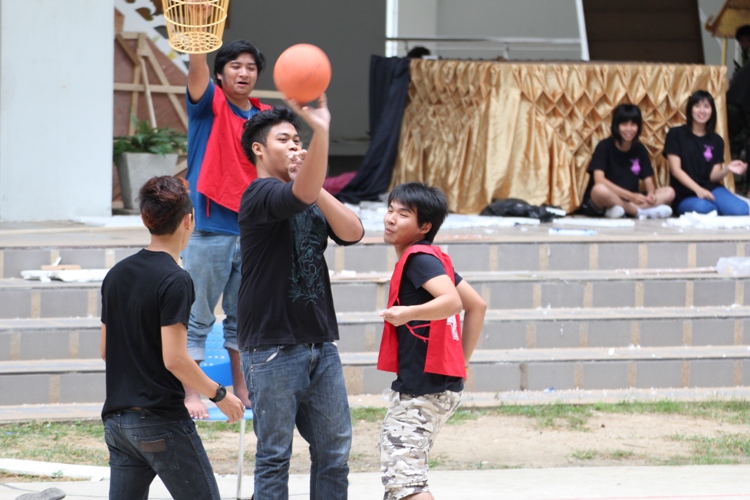 โครงการ ARCH Cup ครั้งที่ 4  (กีฬาภายในคณะ) ประจำปีการศึกษา 2556