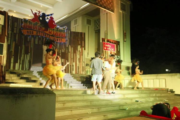 มนต์รักสถาปัตย์ ปี 56